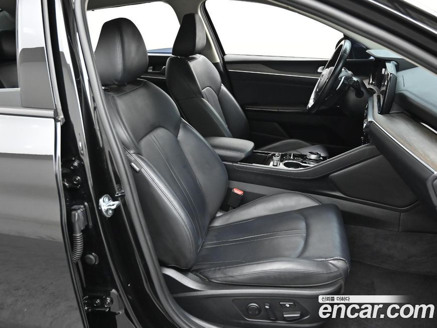 Kia K5 2023