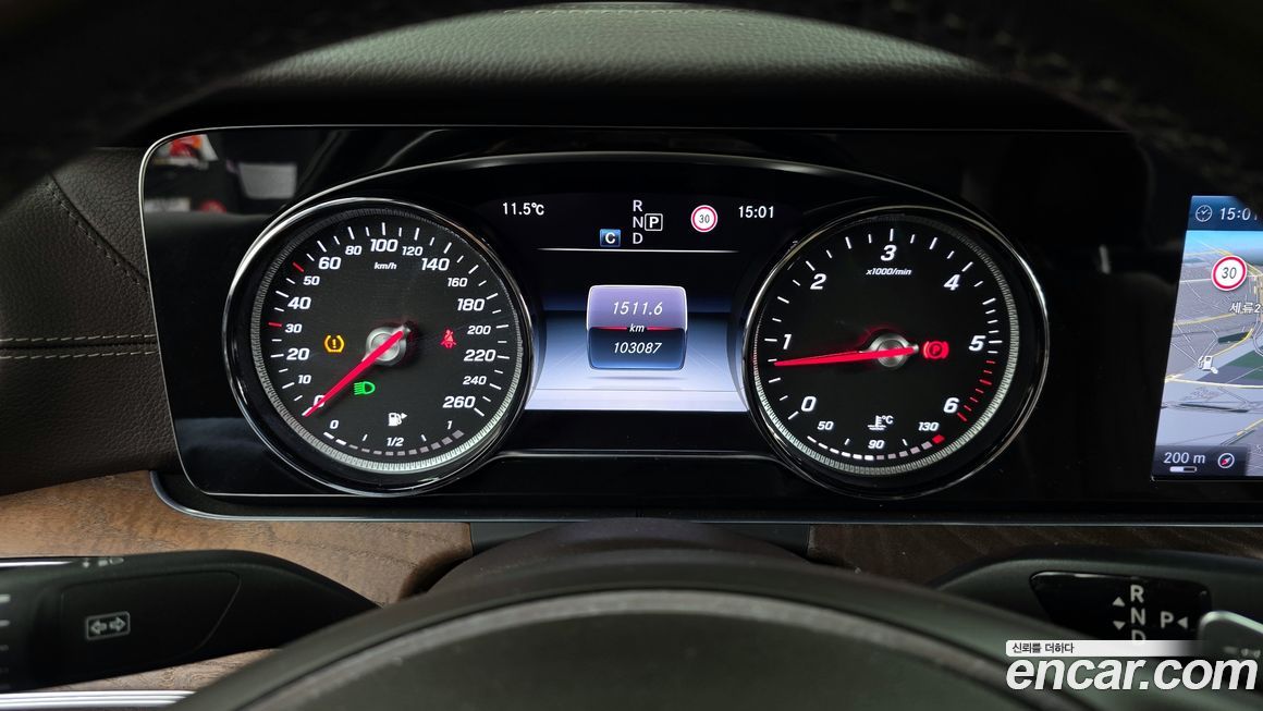 Mercedes-Benz E-Class 2017