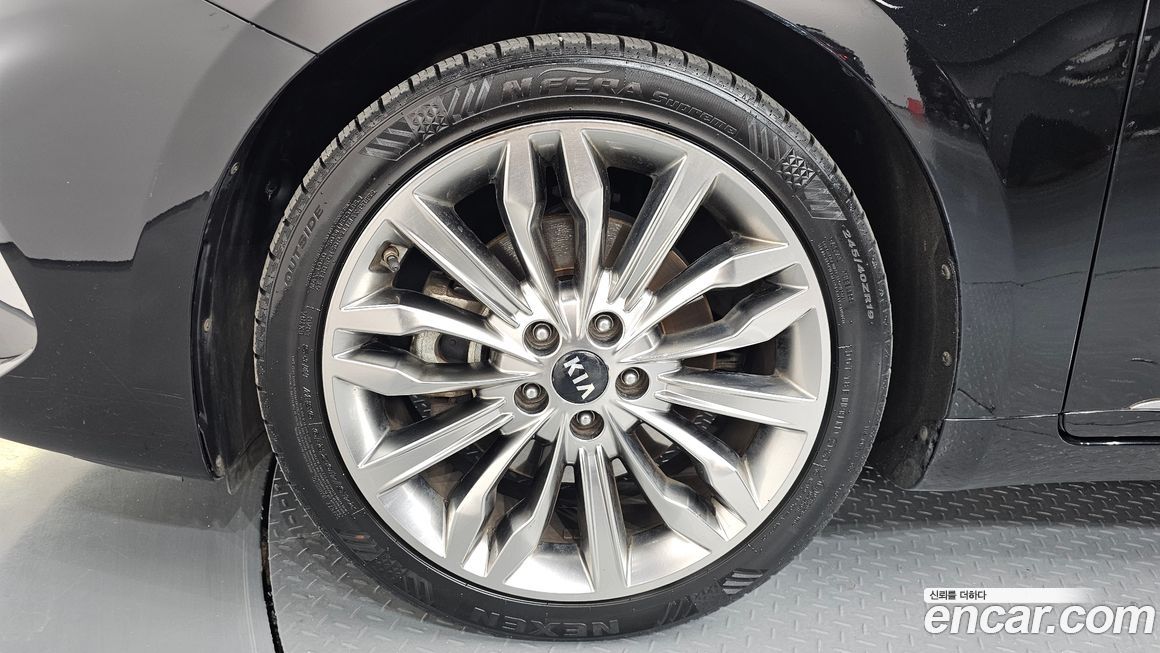 Kia K7 2020