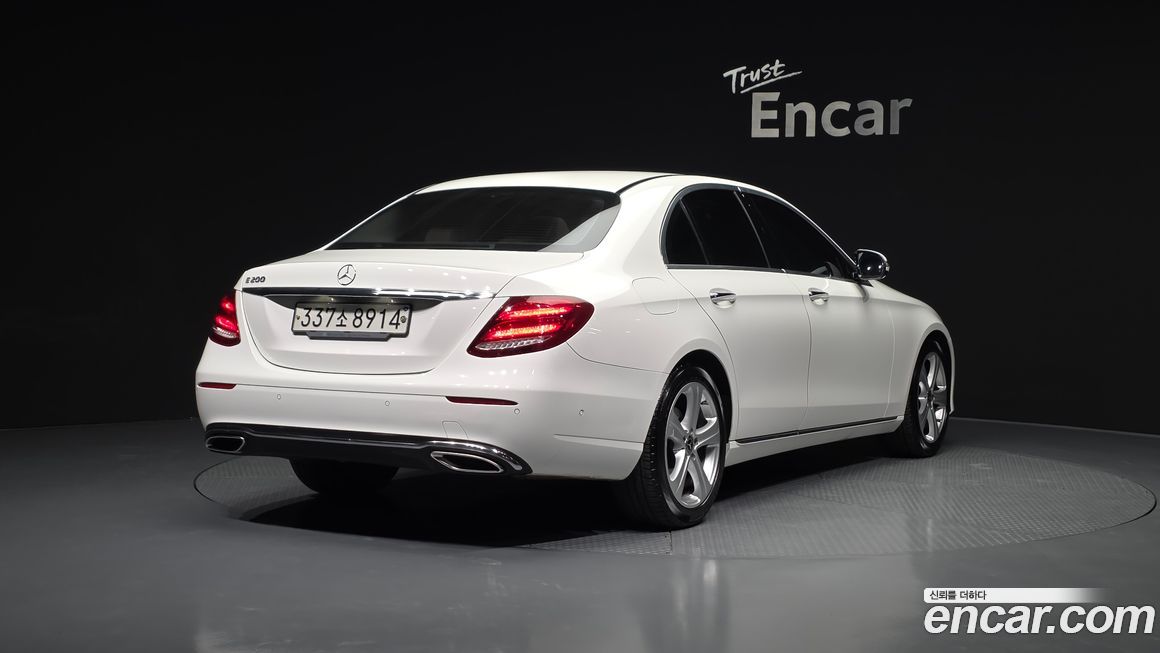 Mercedes-Benz E-Class 2018