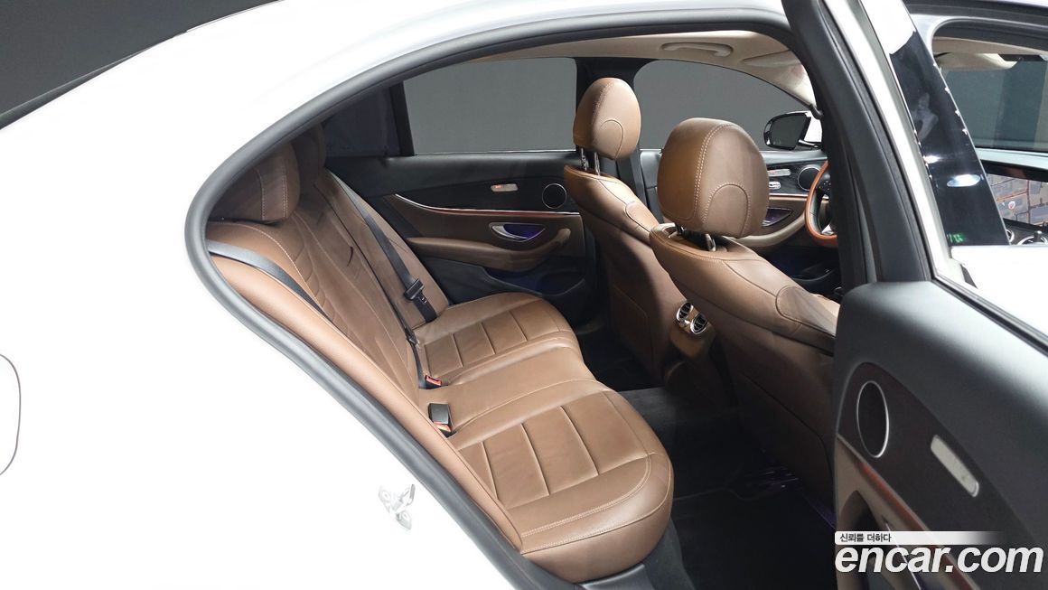 Mercedes-Benz E-Class 2018