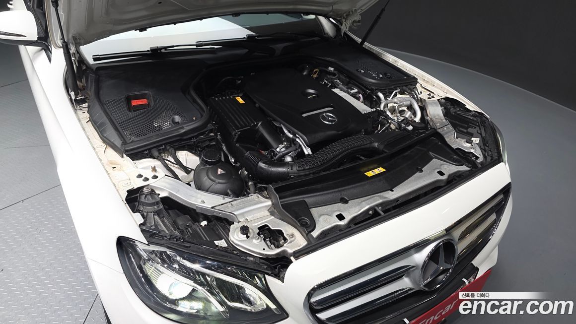 Mercedes-Benz E-Class 2018