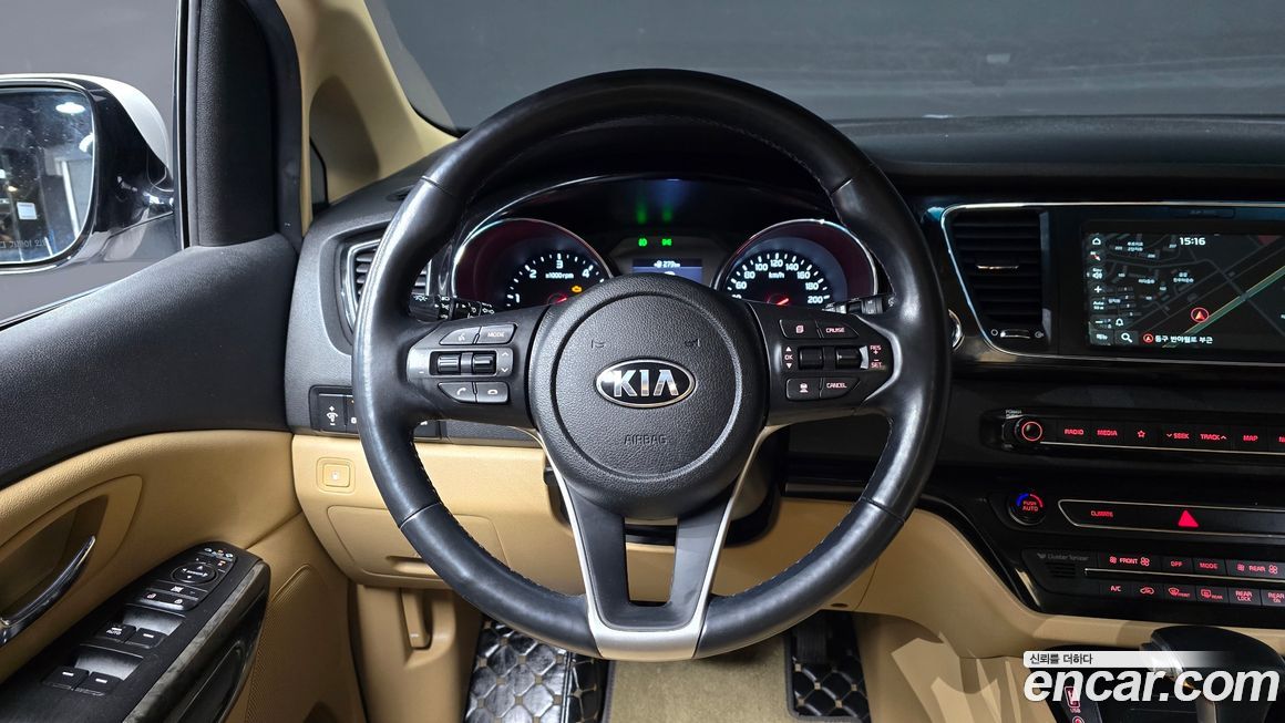 Kia Canival 2020