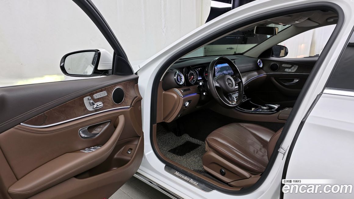 Mercedes-Benz E-Class 2017