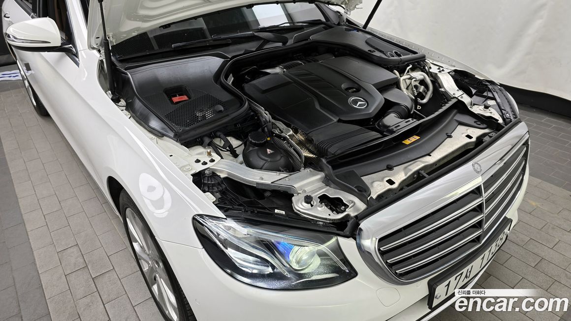 Mercedes-Benz E-Class 2017