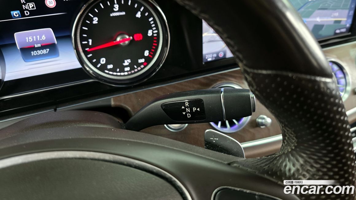 Mercedes-Benz E-Class 2017