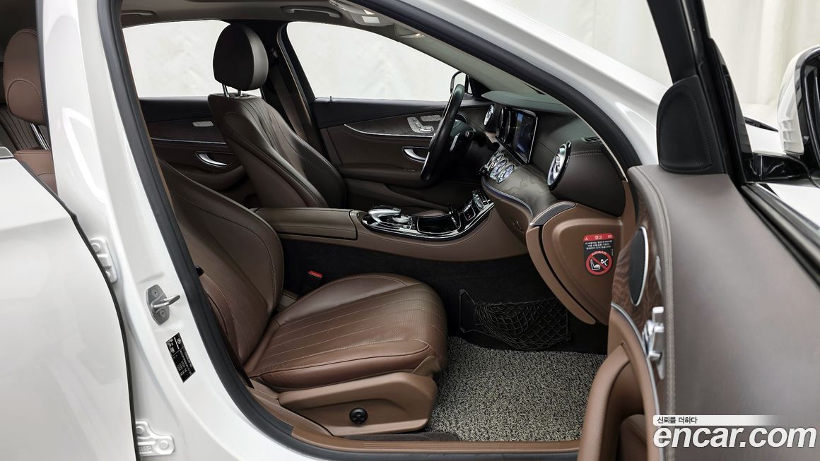 Mercedes-Benz E-Class 2017