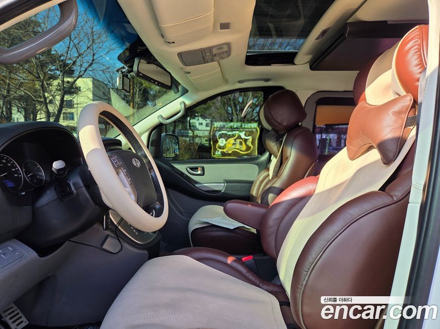 Hyundai Starex 2016