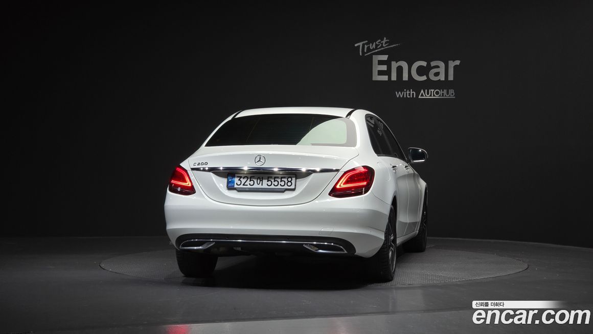 Mercedes-Benz C-Class 2020