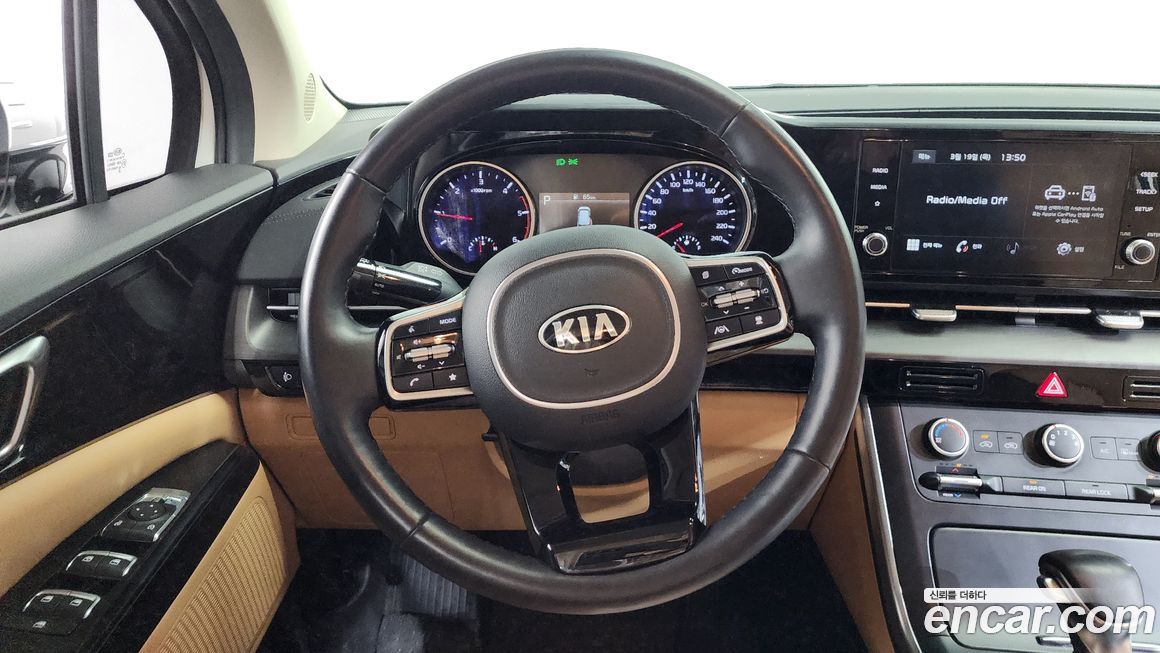 Kia Canival 2021