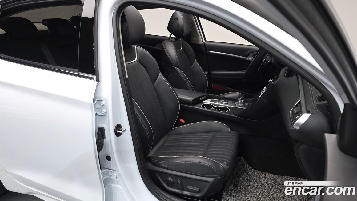 Genesis G70 2018