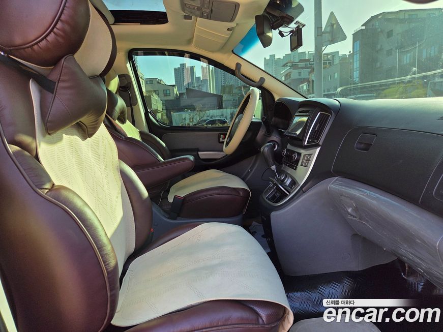 Hyundai Starex 2016