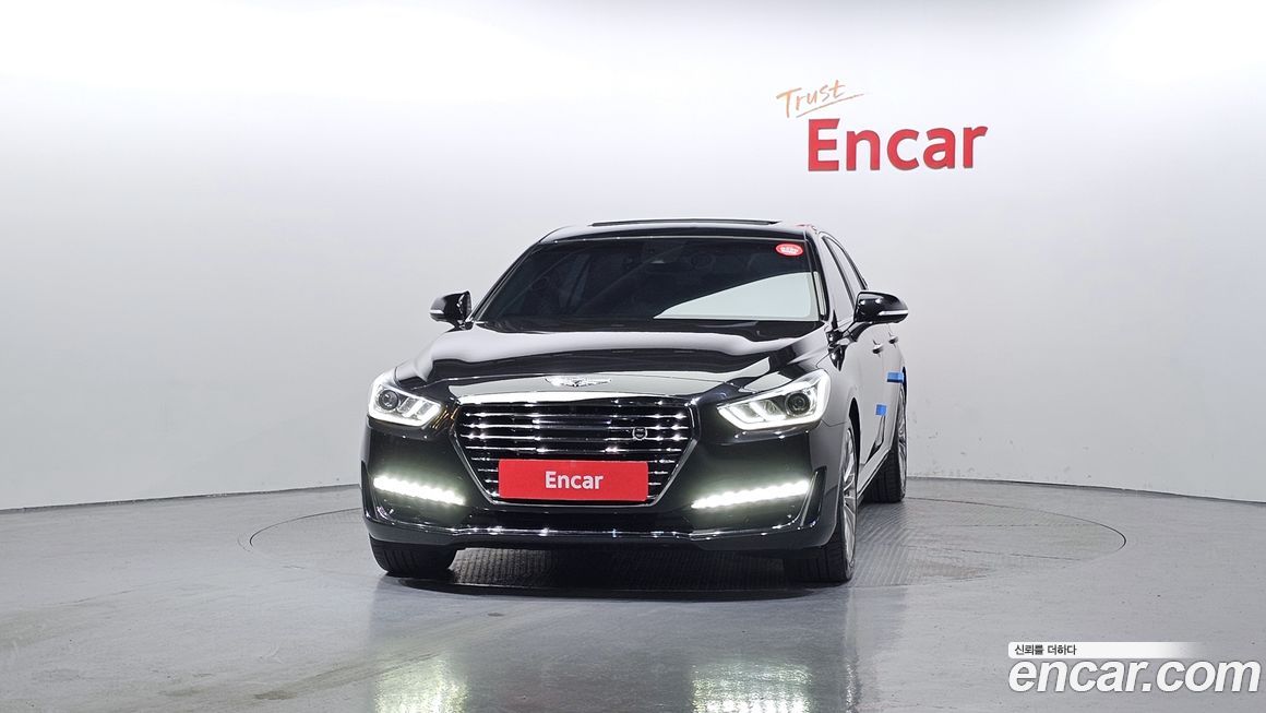 Genesis EQ900 2018