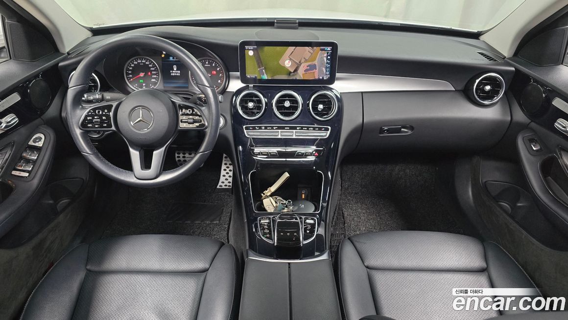 Mercedes-Benz C-Class 2020