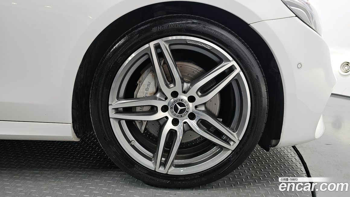 Mercedes-Benz E-Class 2018