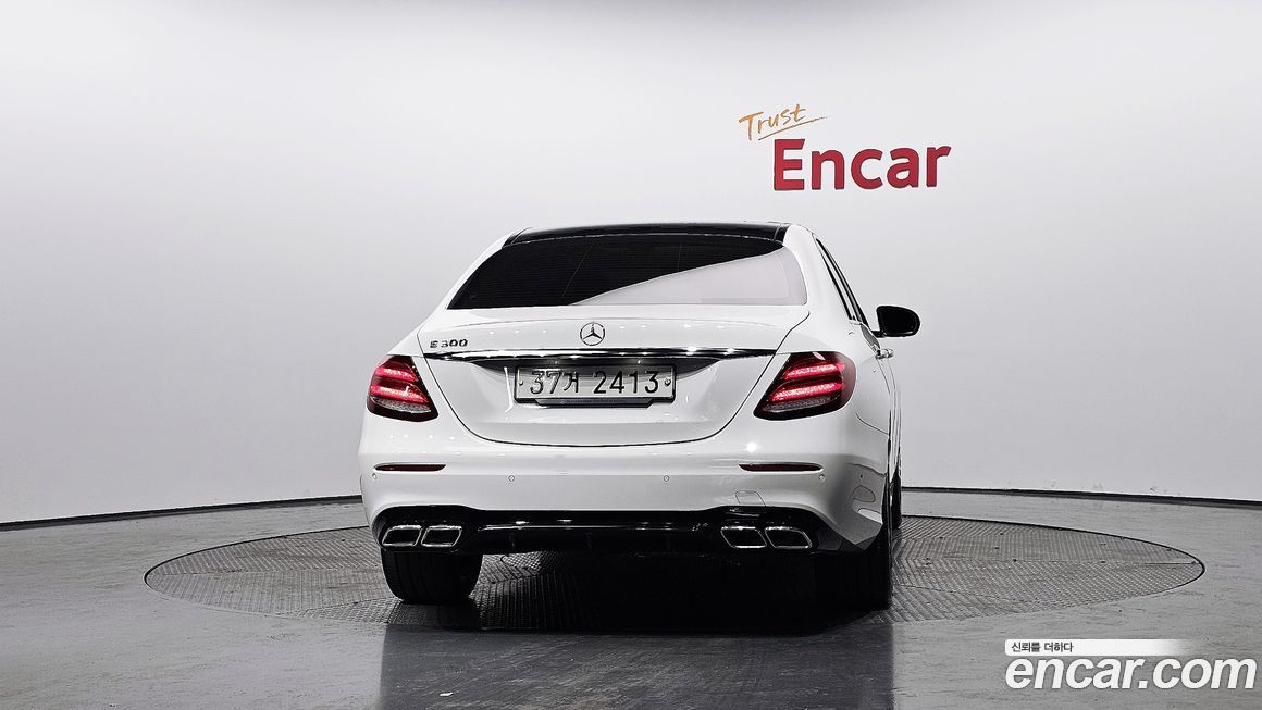 Mercedes-Benz E-Class 2018