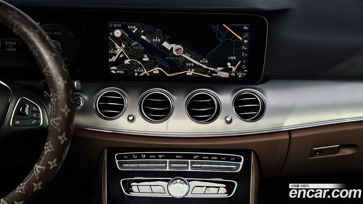 Mercedes-Benz E-Class 2018