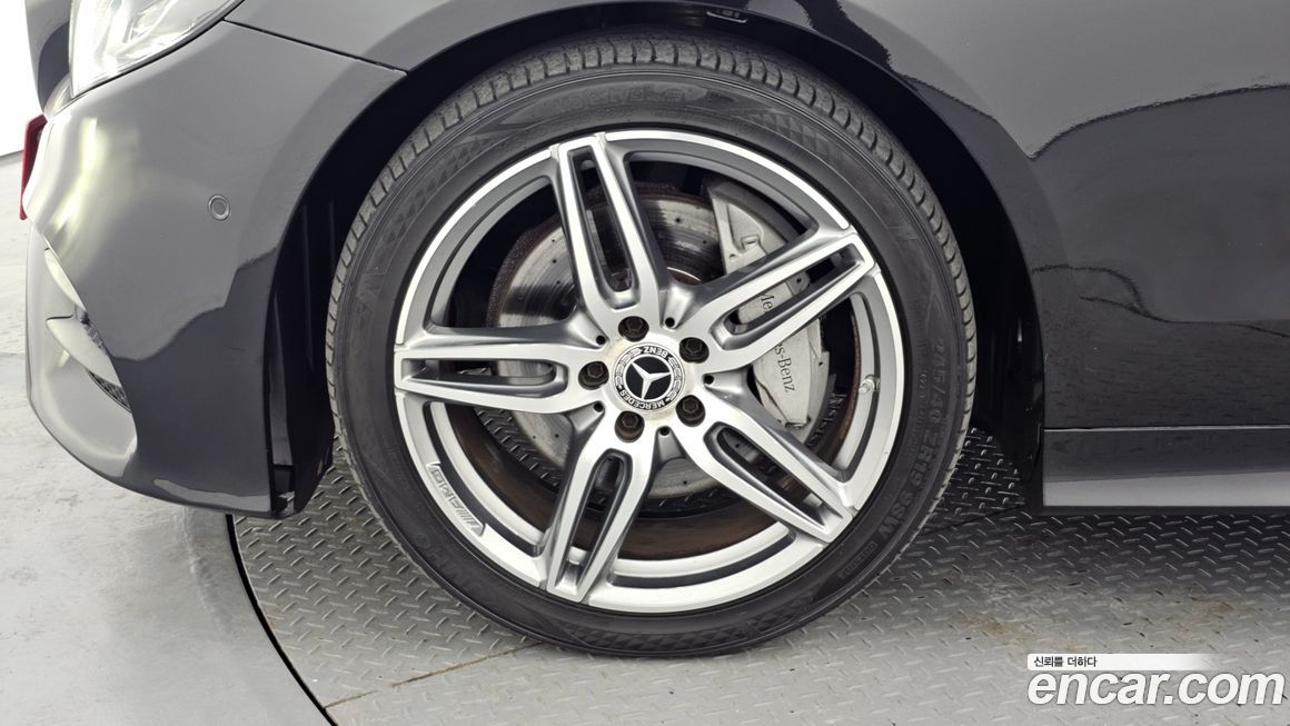 Mercedes-Benz E-Class 2019