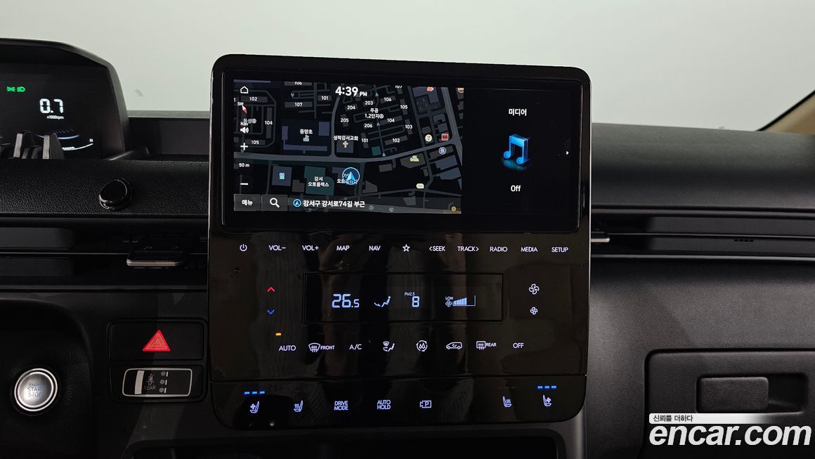 Hyundai Staria 2023