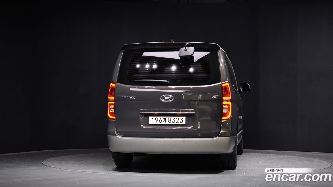 Hyundai Starex 2019
