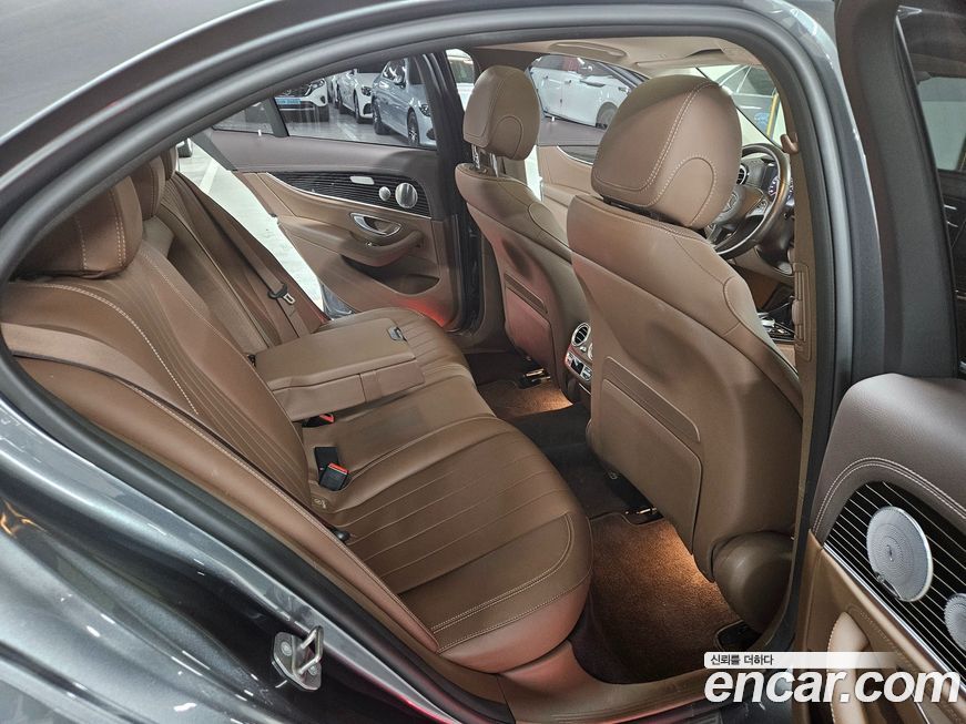 Mercedes-Benz E-Class 2017