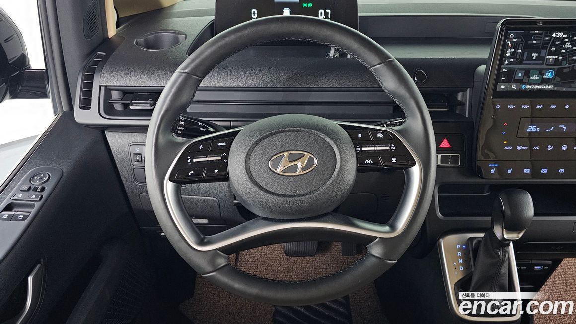 Hyundai Staria 2023