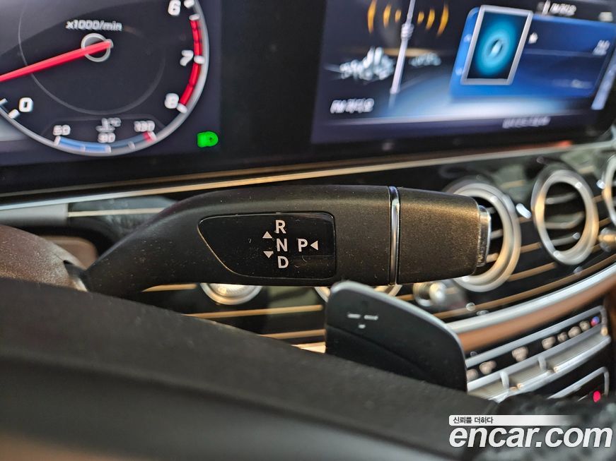 Mercedes-Benz E-Class 2017