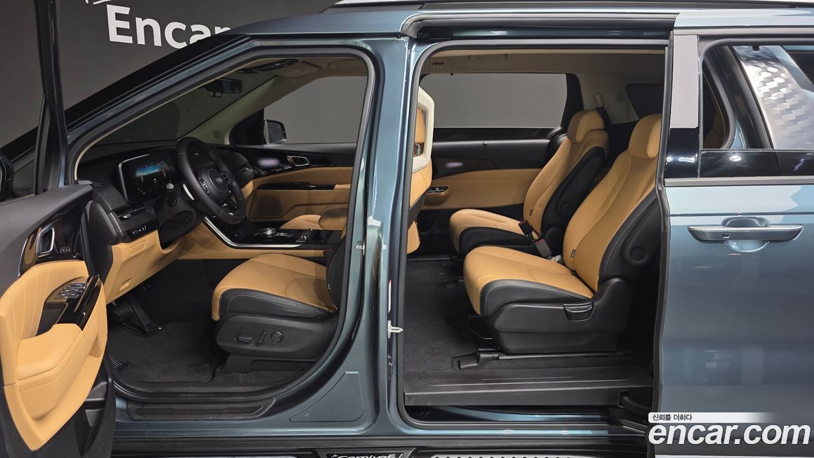 Kia Canival 2021
