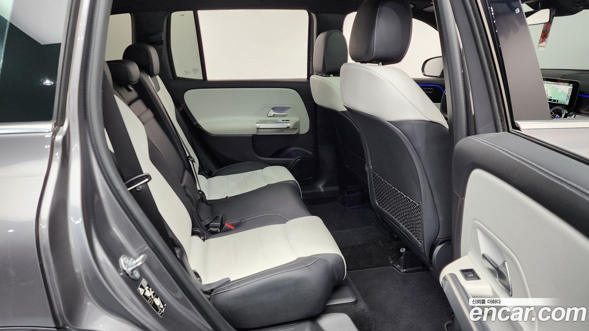 Mercedes-Benz GLB-Class 2020