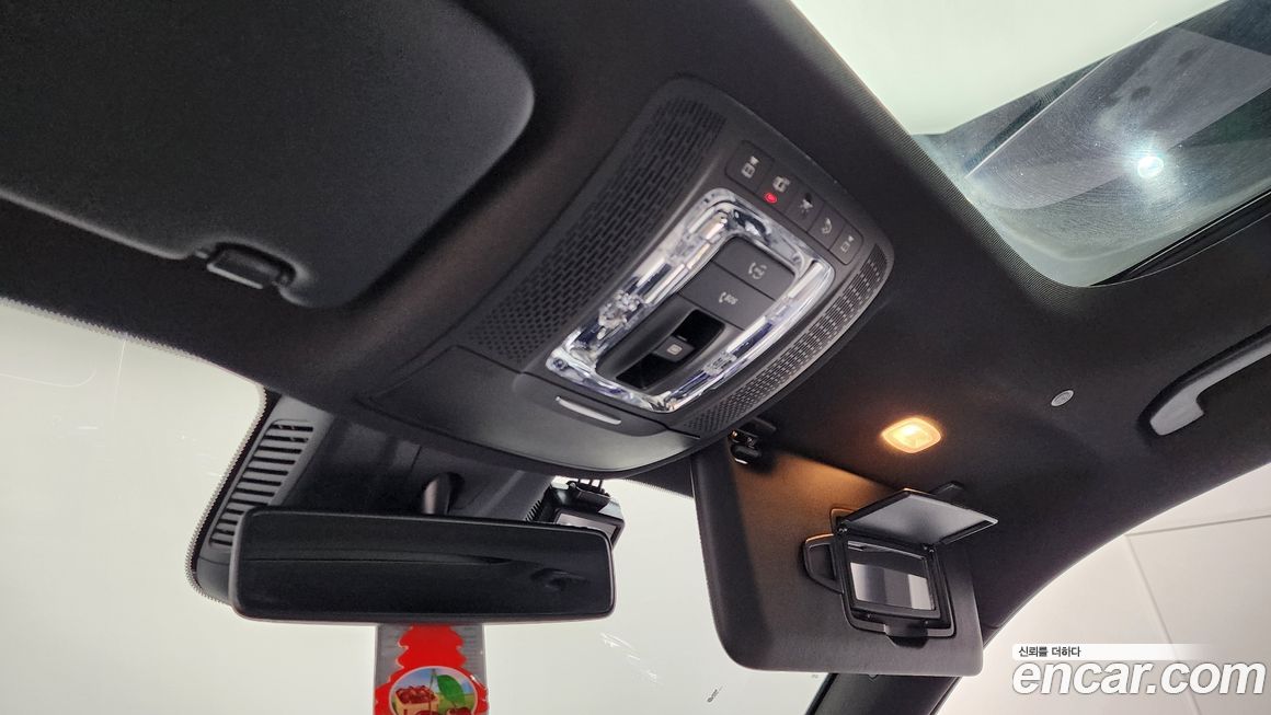 Mercedes-Benz GLB-Class 2020