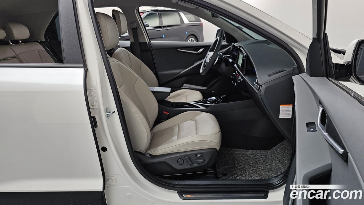 Kia Niro 2025