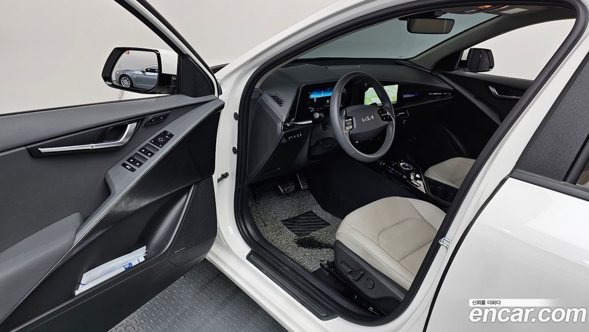 Kia Niro 2025