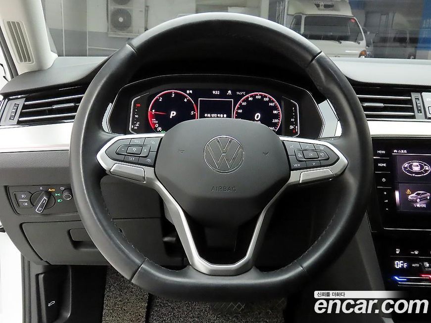 Volkswagen Passat 2022