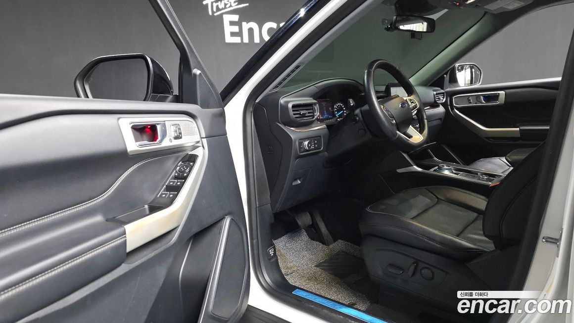 Ford Explorer 2021