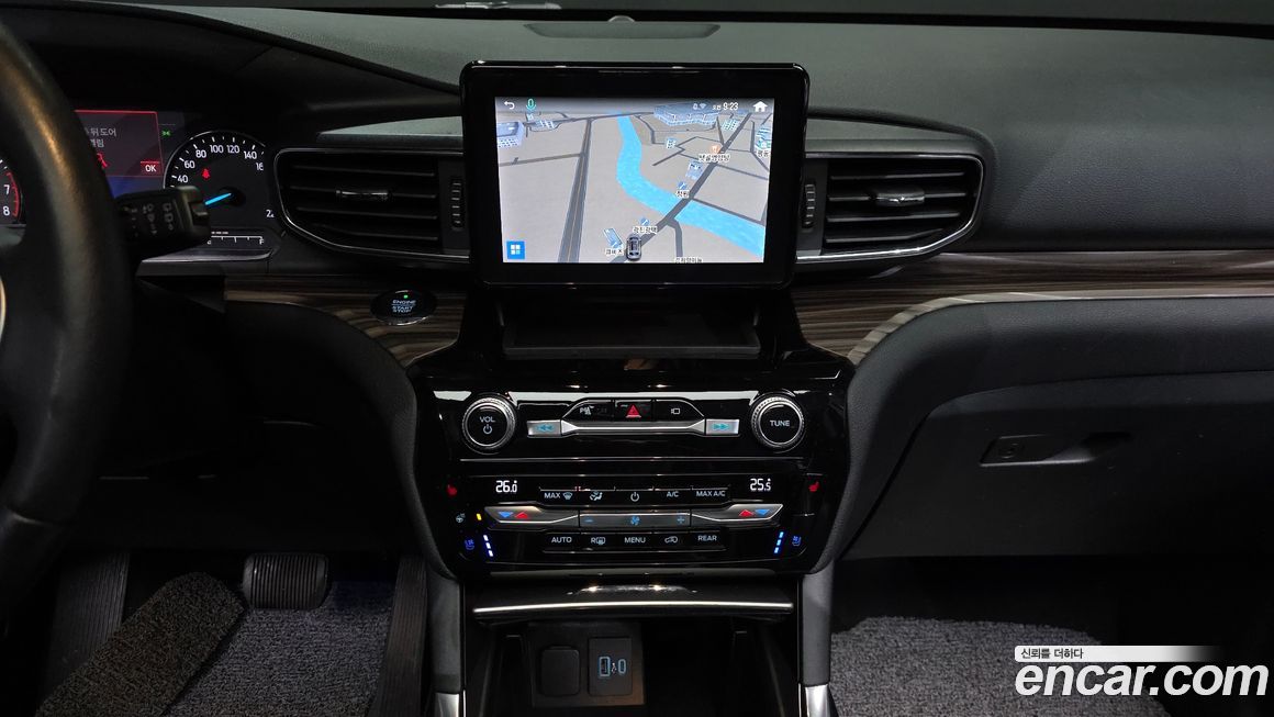 Ford Explorer 2021