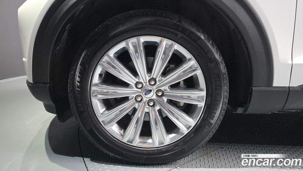 Ford Explorer 2021