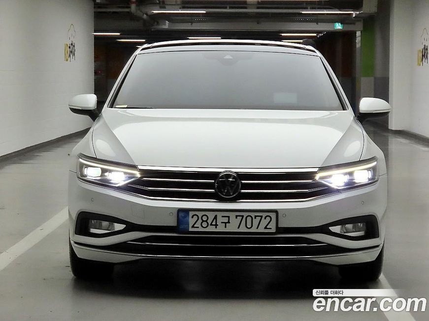 Volkswagen Passat 2022