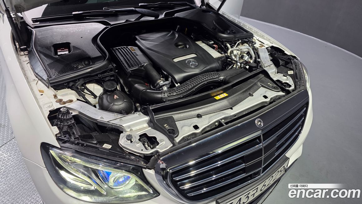 Mercedes-Benz E-Class 2020