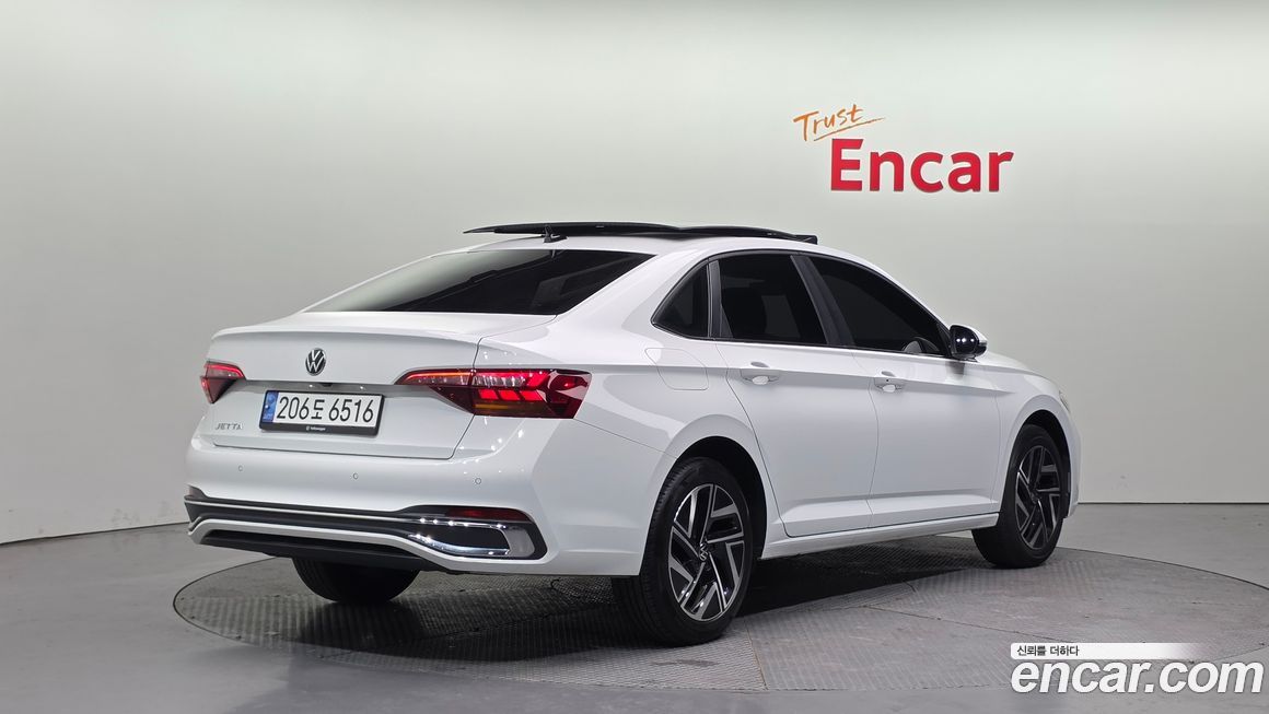 Volkswagen Jetta 2023