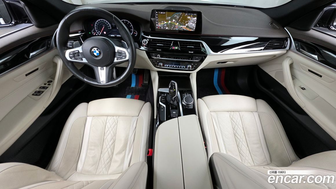 BMW 5-Series 2019