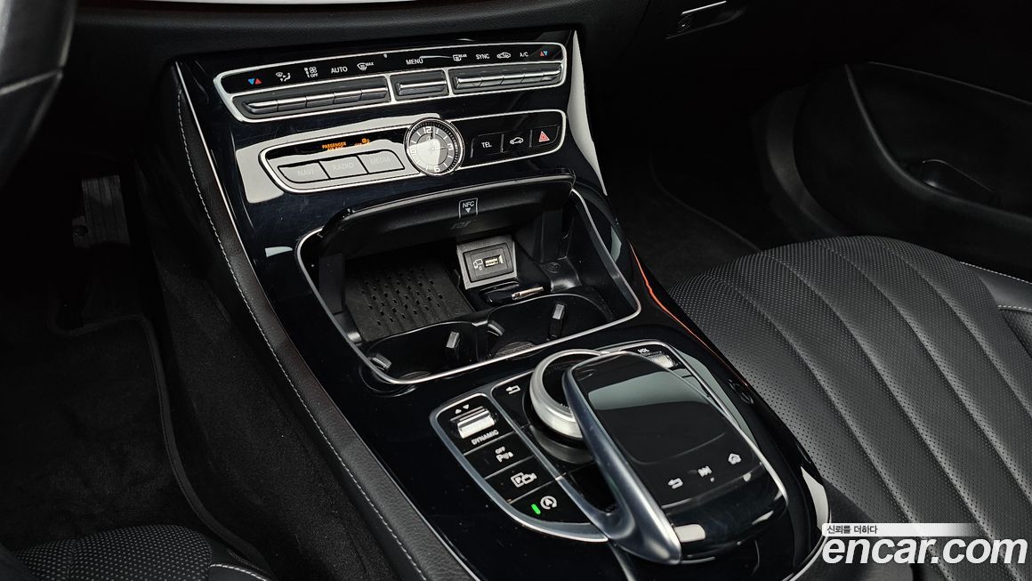 Mercedes-Benz E-Class 2020