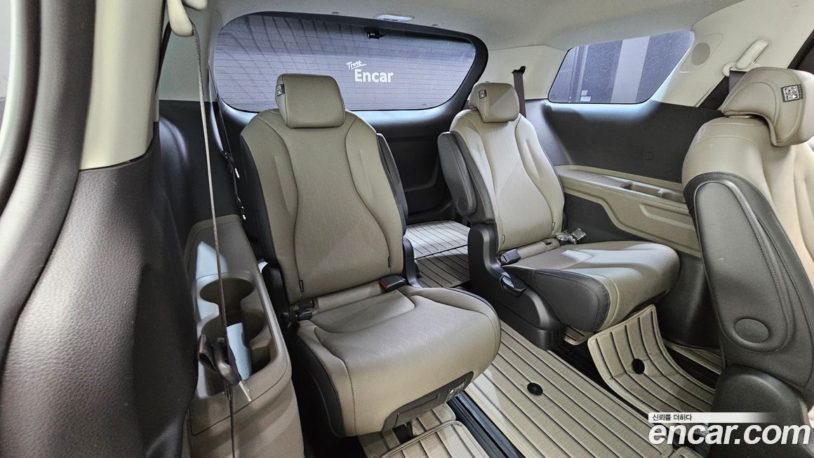 Kia Canival 2024