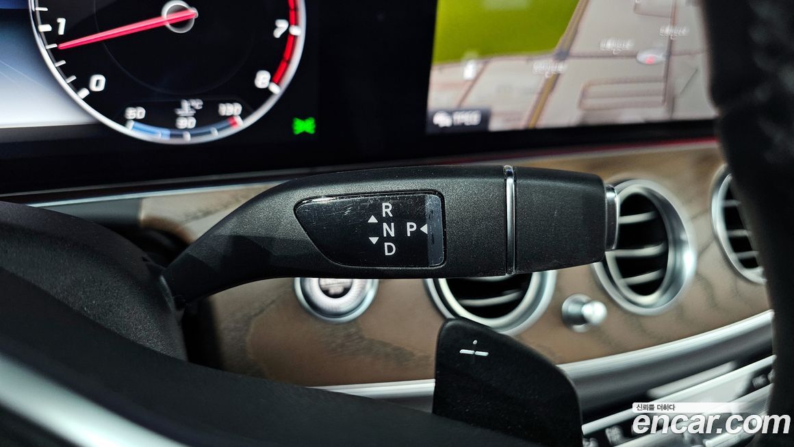 Mercedes-Benz E-Class 2020