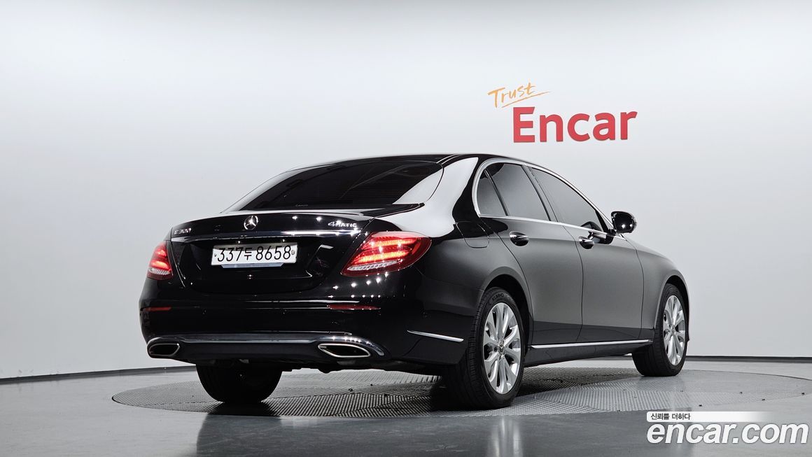 Mercedes-Benz E-Class 2020