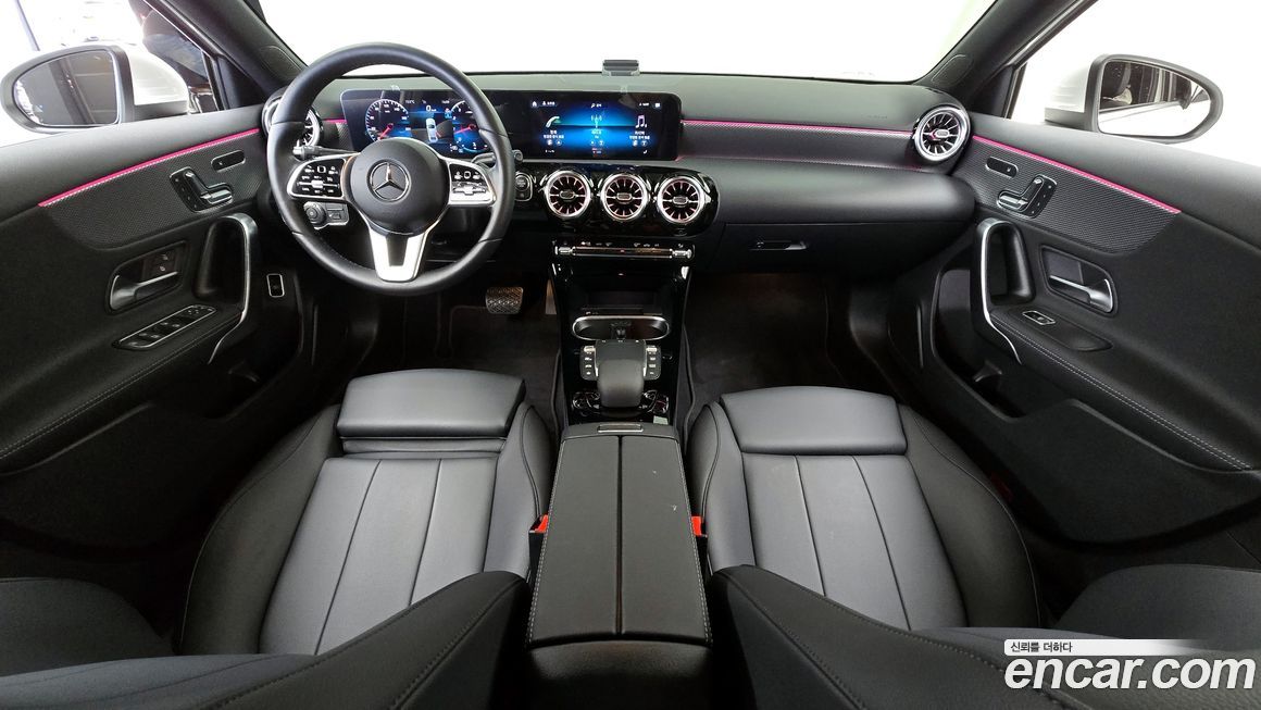 Mercedes-Benz A-Class 2023