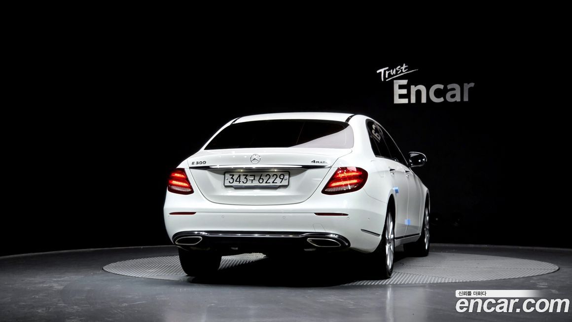 Mercedes-Benz E-Class 2020