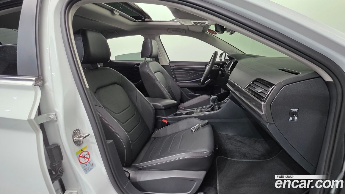 Volkswagen Jetta 2023