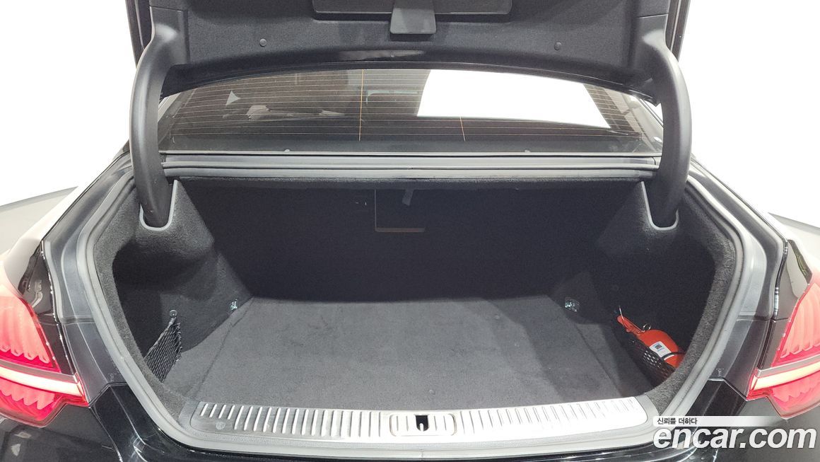 Kia K9 2022