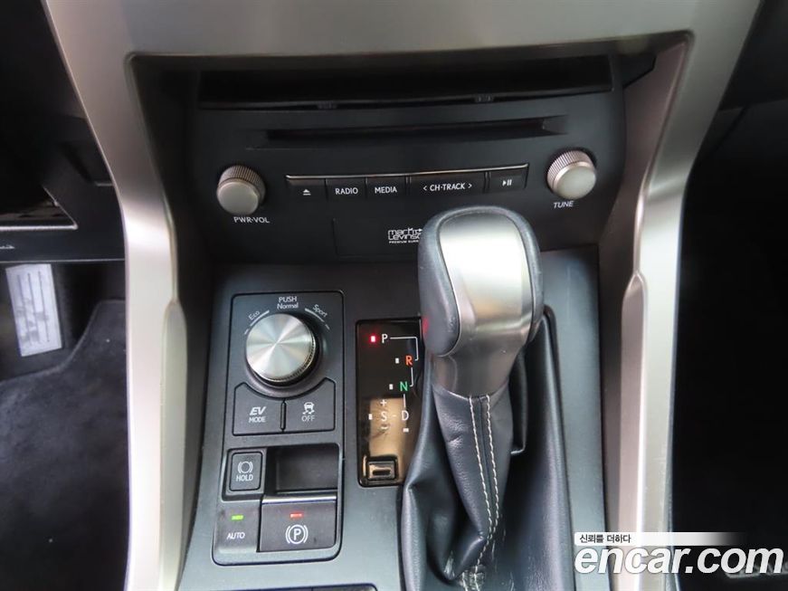 Lexus NX 2018