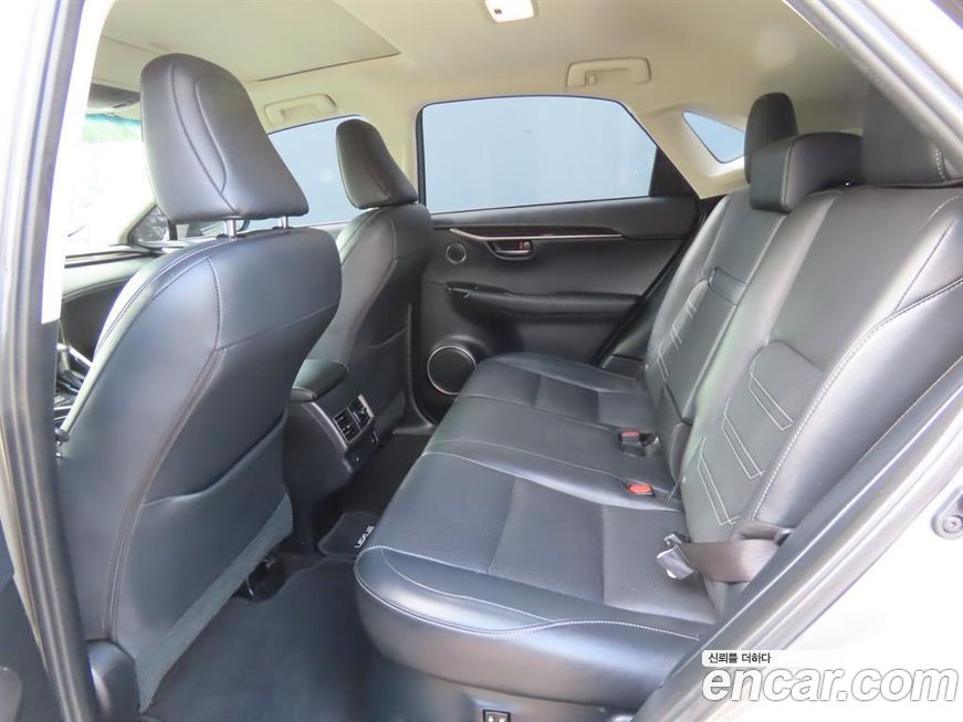Lexus NX 2018